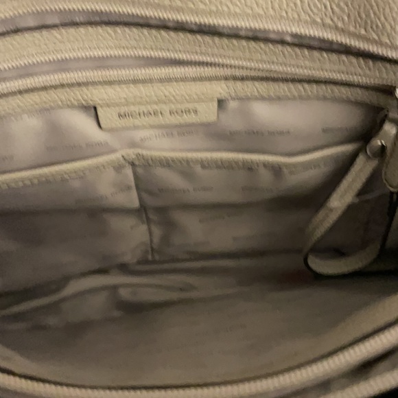 Michael kors beige bag - Picture 5 of 7